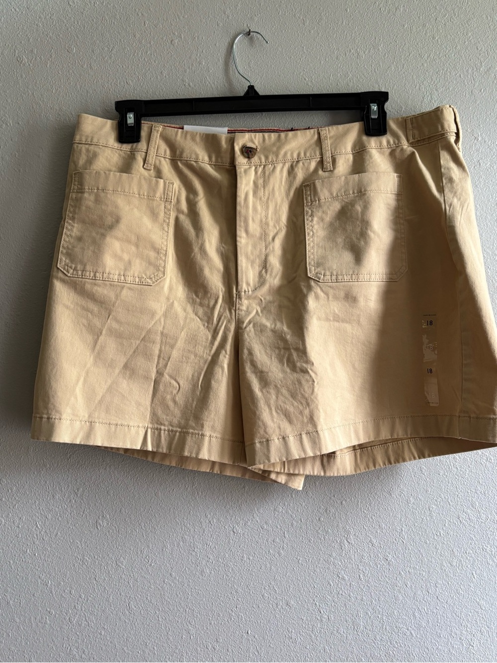 Tommy Hilfiger women Casual Pocket Shorts in Beige